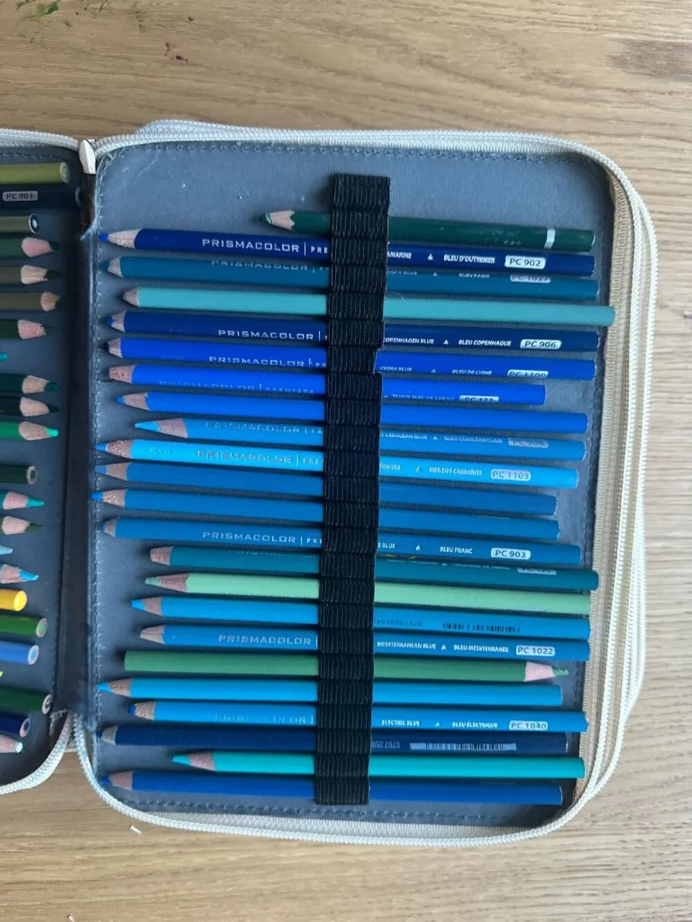 Prismacolor Pencil Case with Colored Pencils